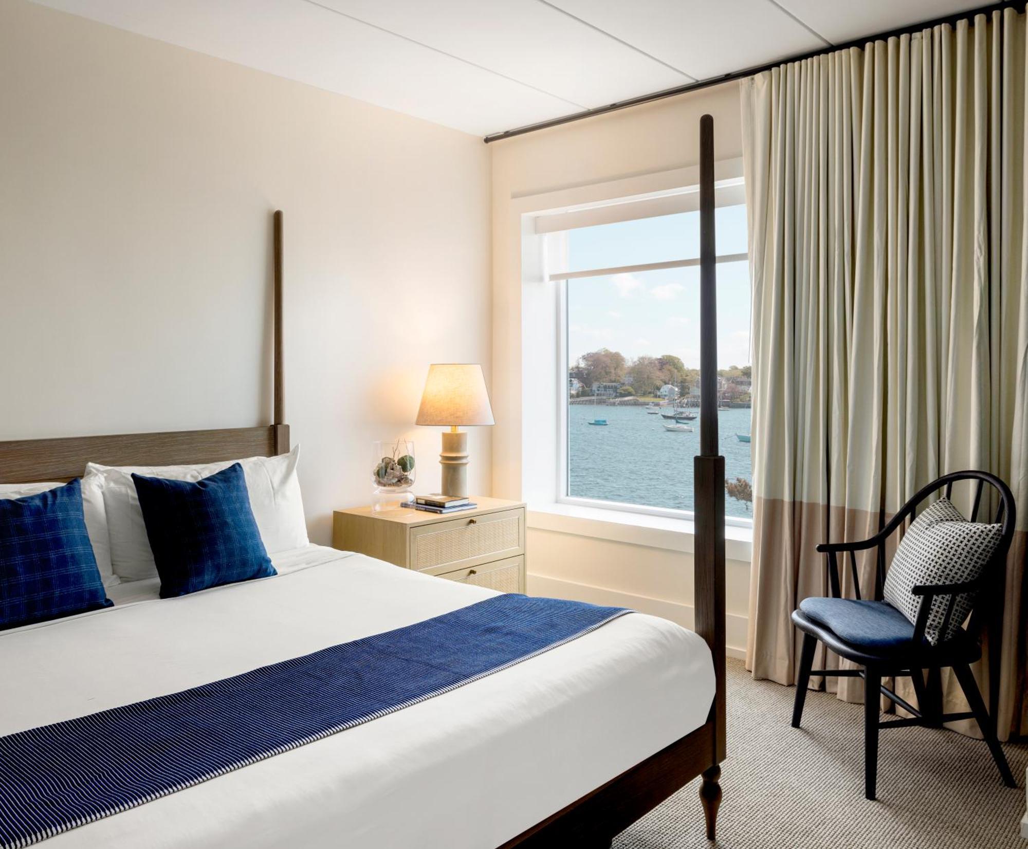 Newport Harbor Island Resort Buitenkant foto