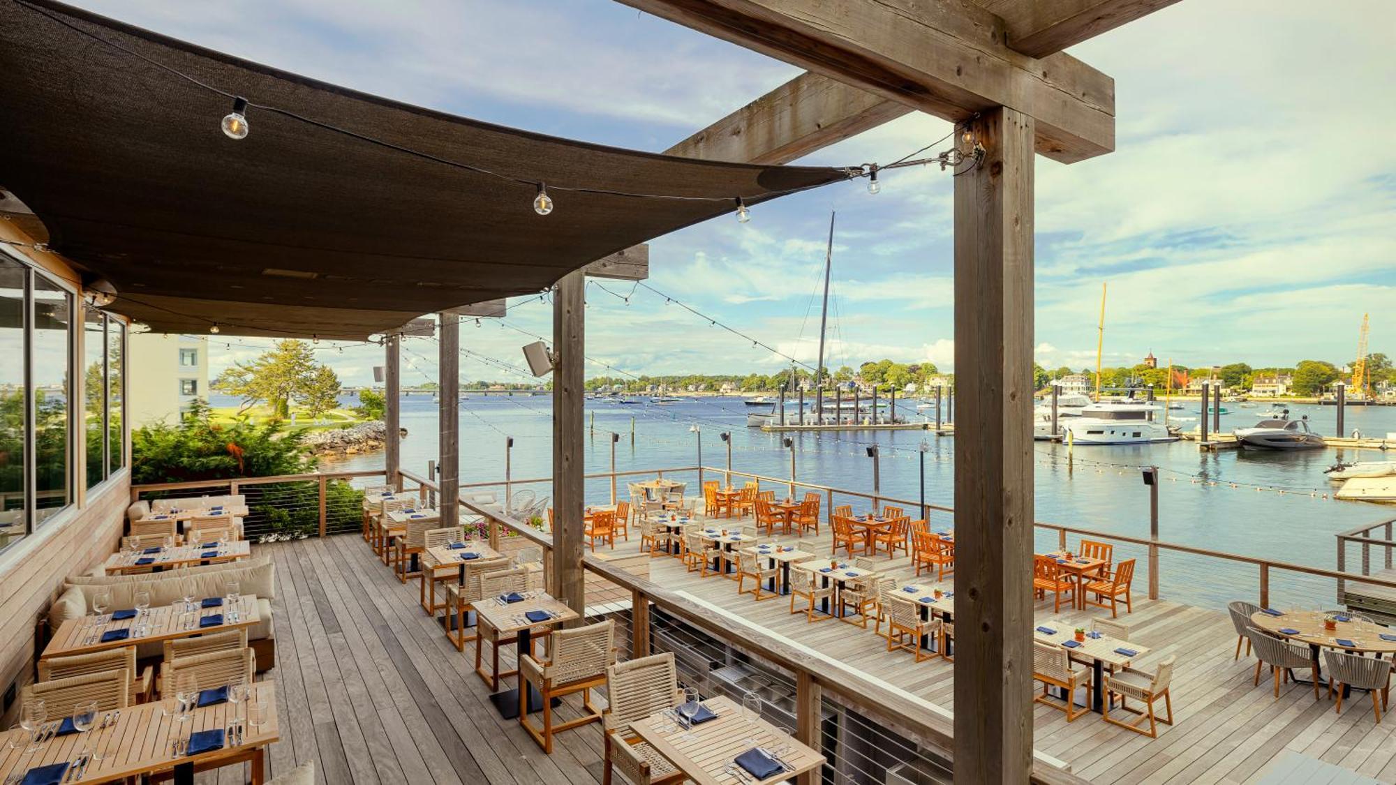 Newport Harbor Island Resort Buitenkant foto